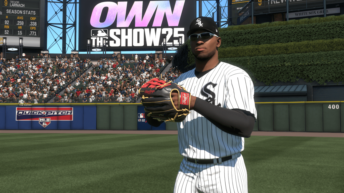 Луис Роберт в MLB The Show 25 как часть статьи о базовом ударе по правым полевым ошибкам.