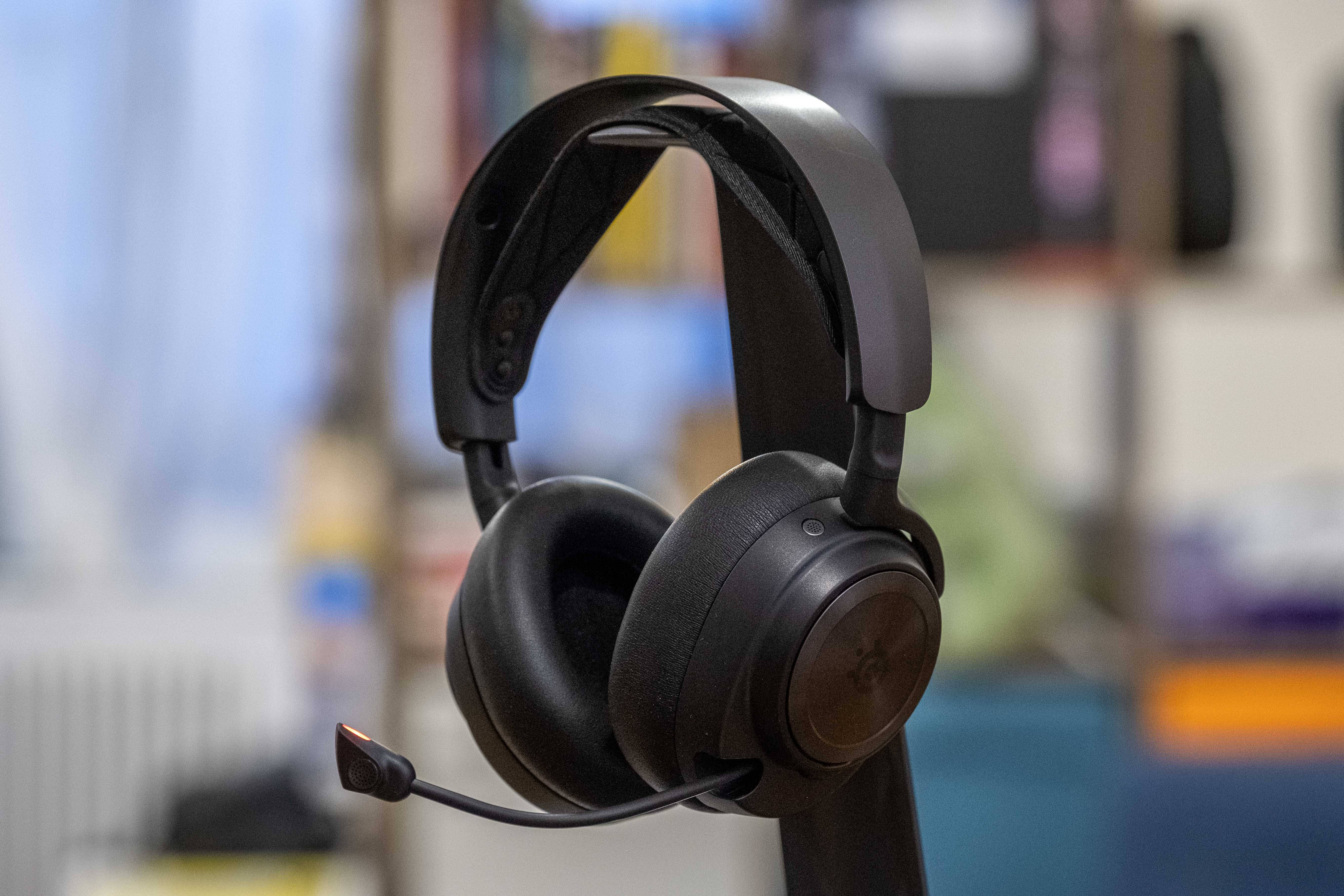 SteelSeries Arctis Nova Pro Wireless - Image 3