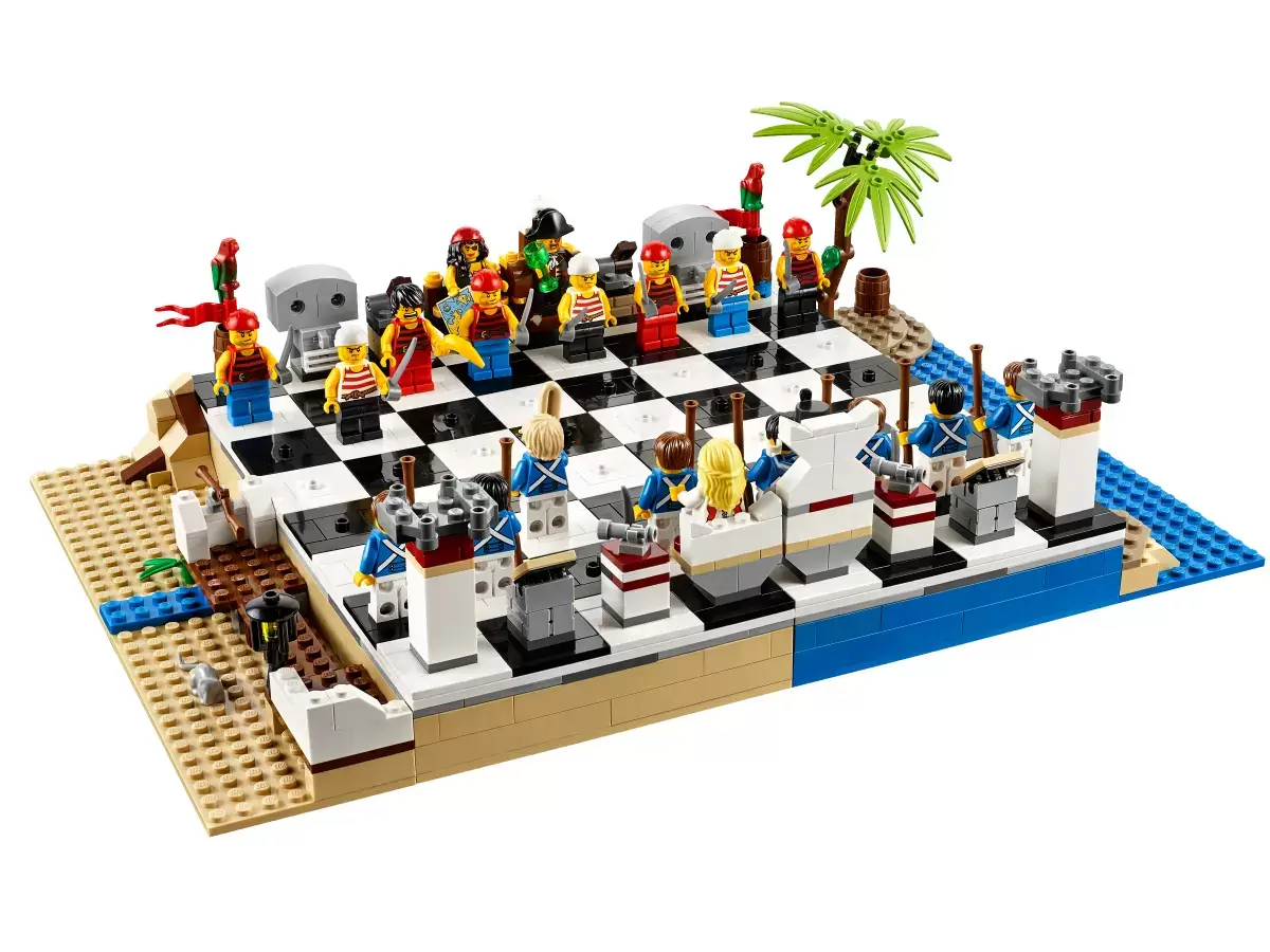 Pirates chess set #2